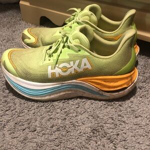 HOKA Skyward X size 12